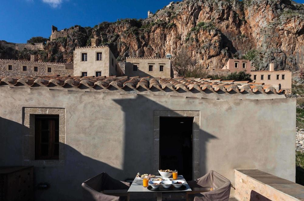 House In The Castle Monemvasía Exterior foto